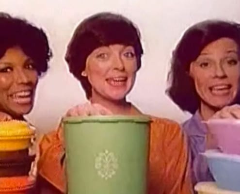 women selling Tupperware 1980s