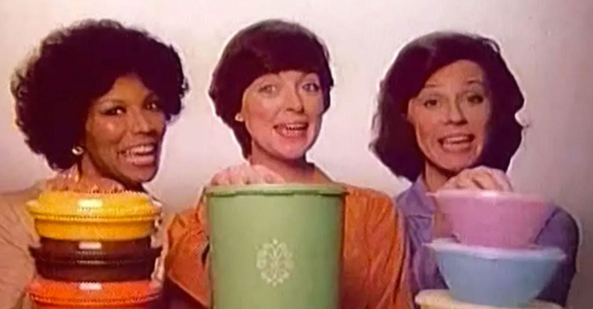 women selling Tupperware 1980s